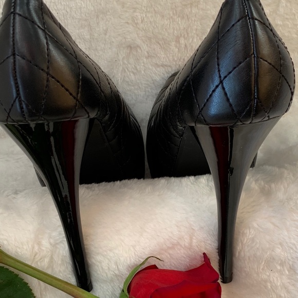Quipid  black quilted heels 👠 - Picture 5 of 8